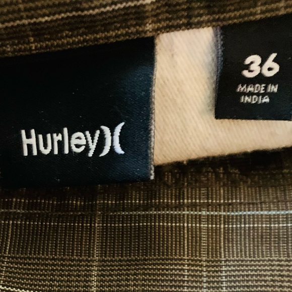 Hurley Mens Casual/Chino Shorts Size 36 Brown Check '84 Slim Excellent Condition - Picture 4 of 6